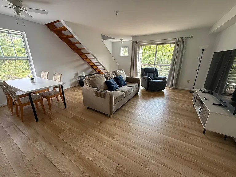 117 Hildred Dr #117 — Photo 60