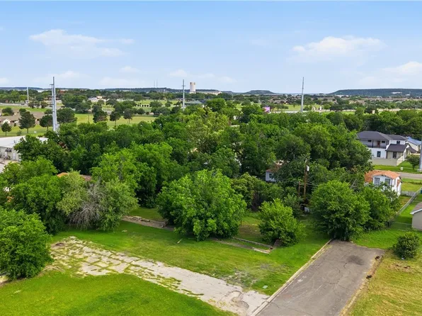 615 Vermont St, Killeen, TX 76541
