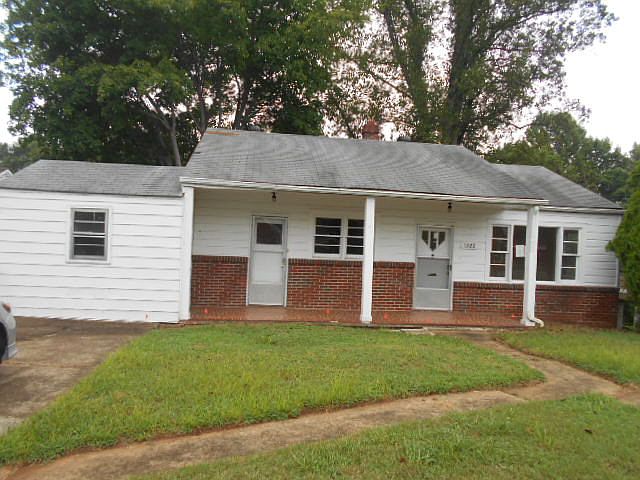 1st image of 1322 Hillcrest Ave