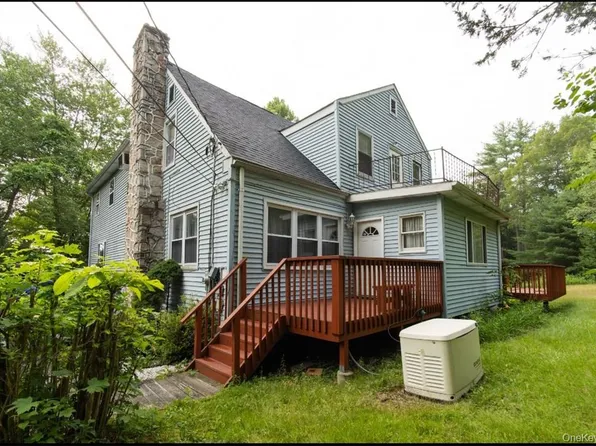 520 Mamakating Road, Wurtsboro, NY 12790