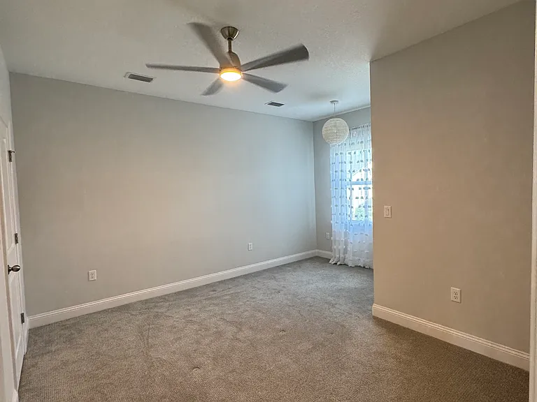 Upstairs bedroom 1