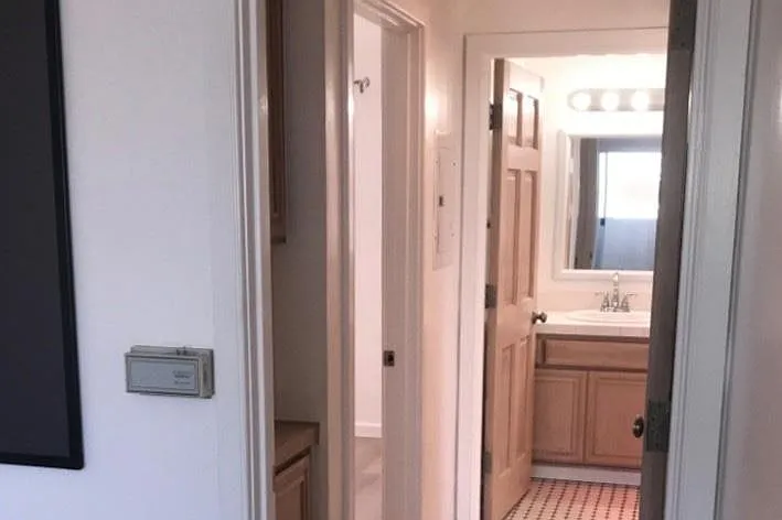 112 Marine Ave #3 — Photo 6