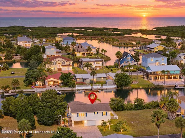 3347 Oleander Dr, Hernando Beach, FL 34607