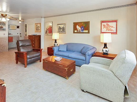 2nd image of 191 Willoughby St APT 11J