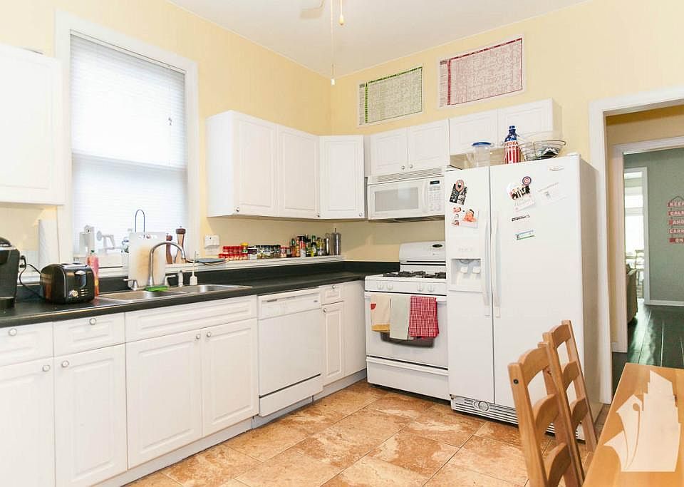 1st image of 1228 W Henderson St #2N
