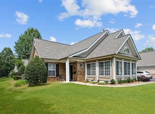 1506 Sweet Apple Cir, Alpharetta, GA 30004