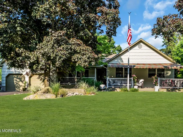 19 Springhouse Road, Ocean Twp, NJ 07712