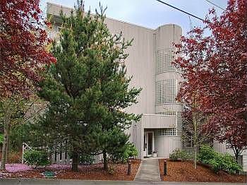 2nd image of 3658 Dayton Ave N APT 204