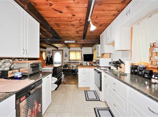 26 Bobolink Ln, Hillsboro, NH 03244