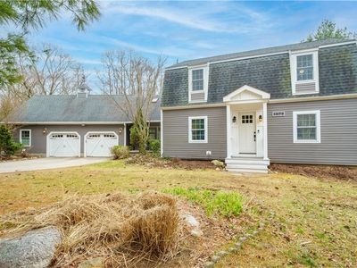 1578 Division Rd, East Greenwich, RI, 02818