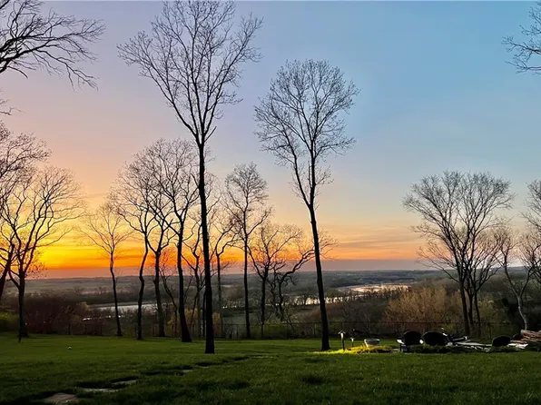 Mize Rd, Shawnee, KS 66226