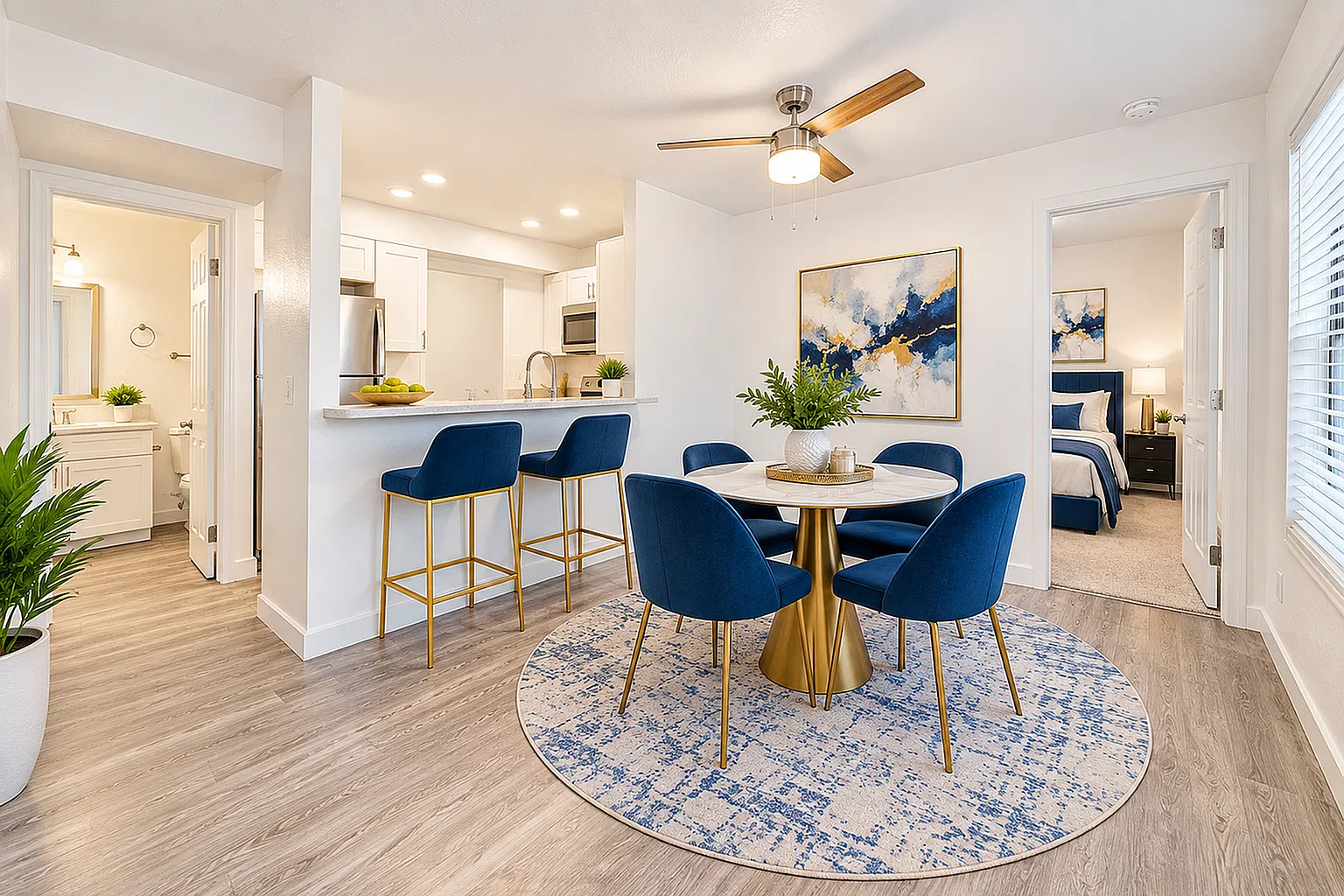 The Cove — Photo 3