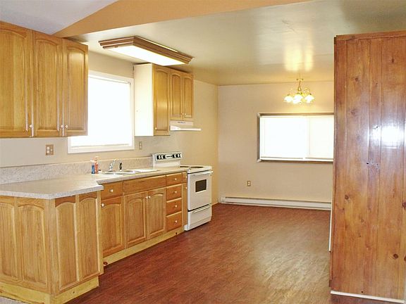 5th image of 316 Wano St