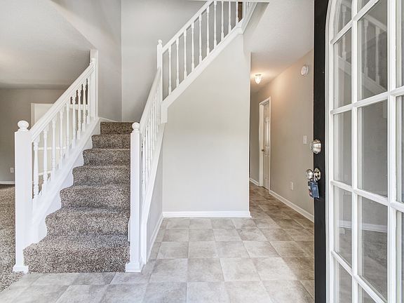 3rd image of 6855 Foxfire Pl
