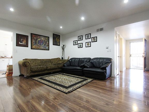 4th image of 6151 Choctaw Dr