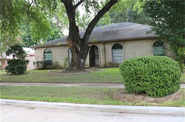 1st image of 15115 Chaseridge Dr