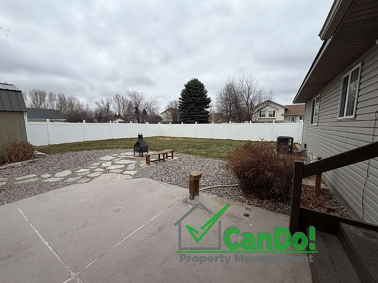2828 Linda St — Photo 27