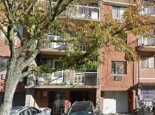 13927 34th Ave #101, Flushing, NY 11354