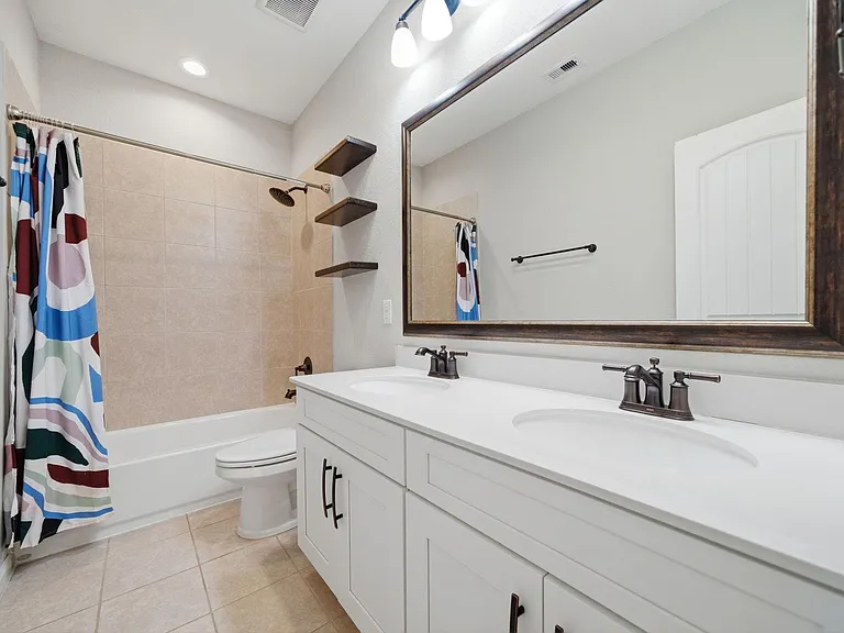 10009 Granary Dr — Photo 11