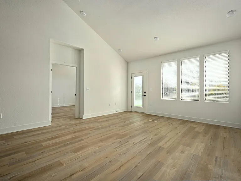 109 & 111 E Pine St — Photo 5