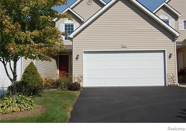 1st image of 5076 Clintonville Pines Dr #1