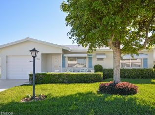 724 SW Lake Ct, Boynton Beach, FL 33426