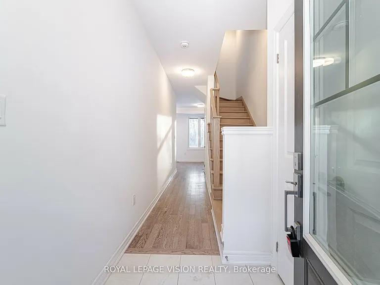 50 Folcroft St — Photo 4