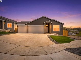 1758 NE 9th Pl, Hermiston, OR