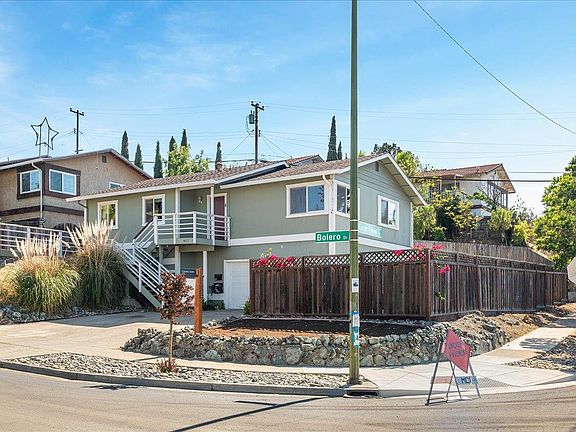4th image of 4627 Bolero Dr