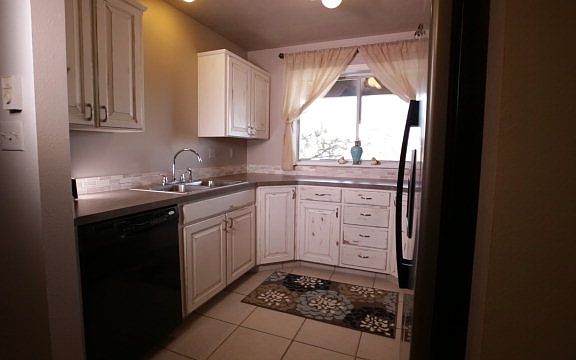 4th image of 1415 Vega Cir #1415