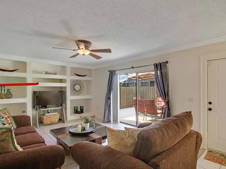 1909 19th Ct #33A — Photo 14