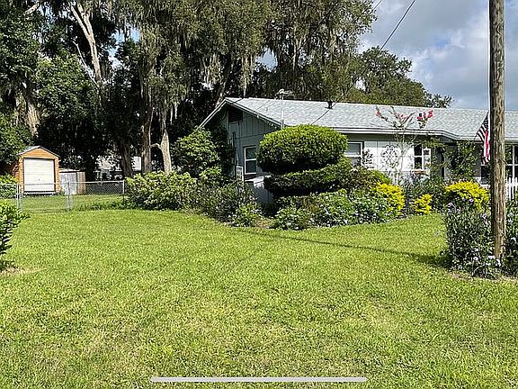 2nd image of 1824 Sherman Ave