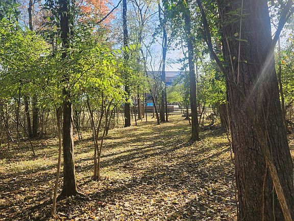 5th image of 238 Ridgewater Way