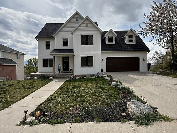 2nd image of 965 N 800th St E