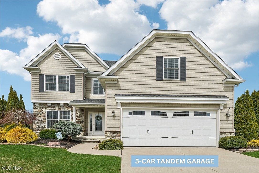36144 Sophia Ln, North Ridgeville, OH 44039 | Zillow