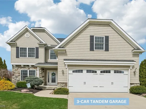 36144 Sophia Ln, North Ridgeville, OH 44039