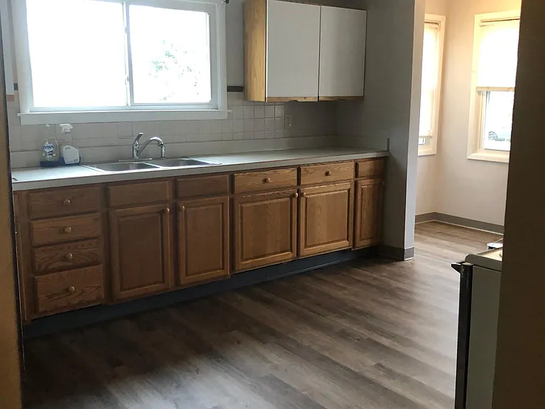 6274 Waterloo Rd — Photo 4