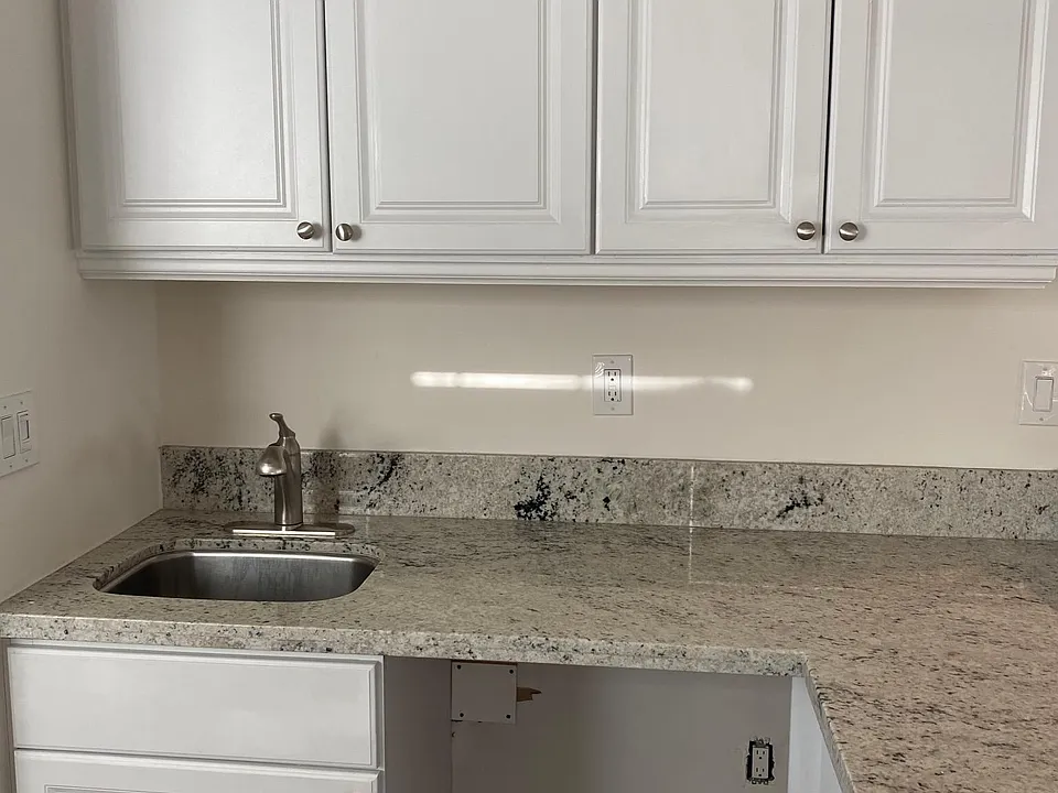 Wine cooler spot