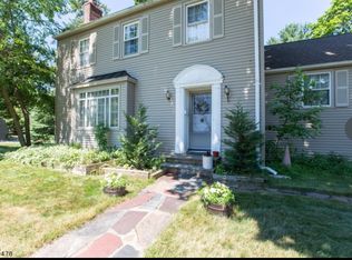 42 Ridge Rd, Little Falls, NJ 07424