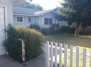 230 Sunnyside Ave, Clovis, CA 93611