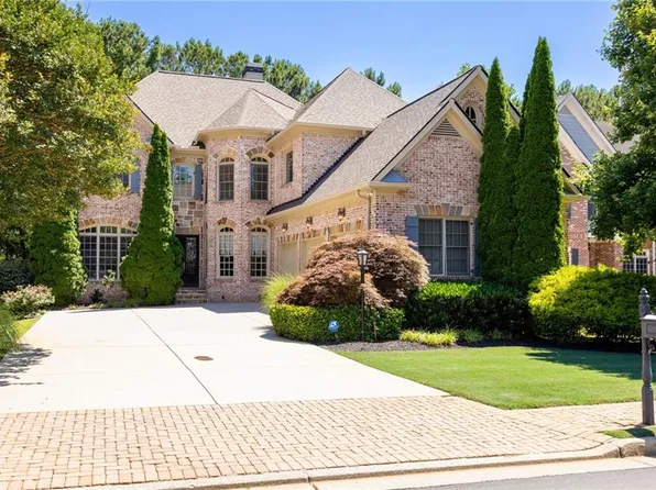 3066 Haynes Trl, Johns Creek, GA 30022