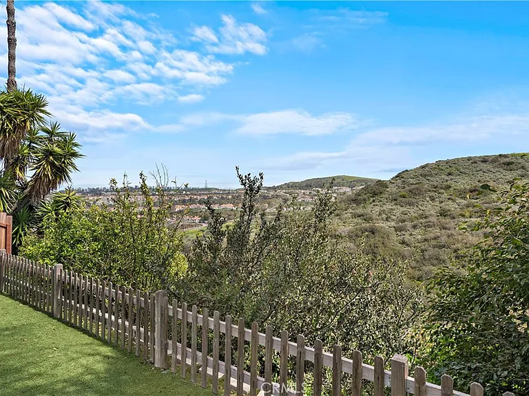710 Avenida Columbo — Photo 20