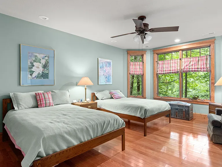 2095 Buffalo Creek Rd — Photo 24