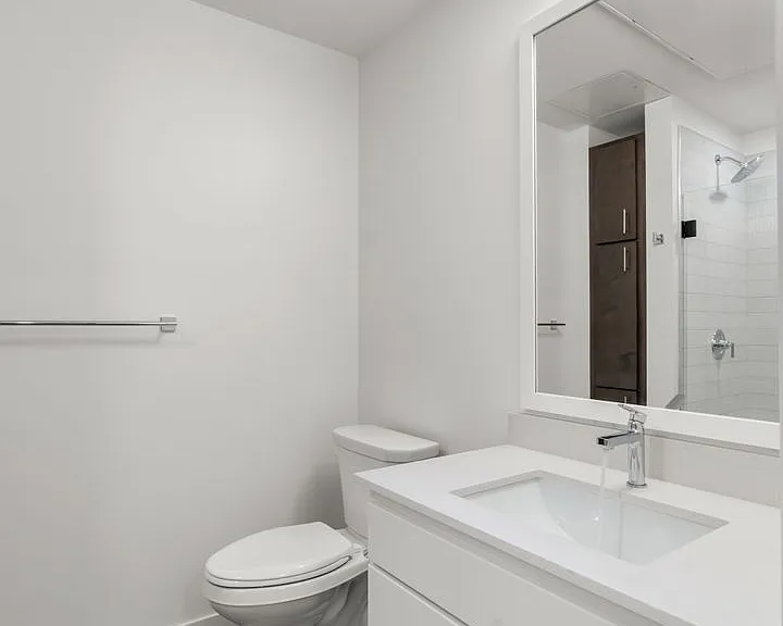 Rivergate Apartments — Photo 40