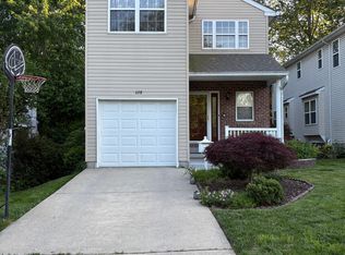 628 Maple Ave, Philadelphia, PA 19116