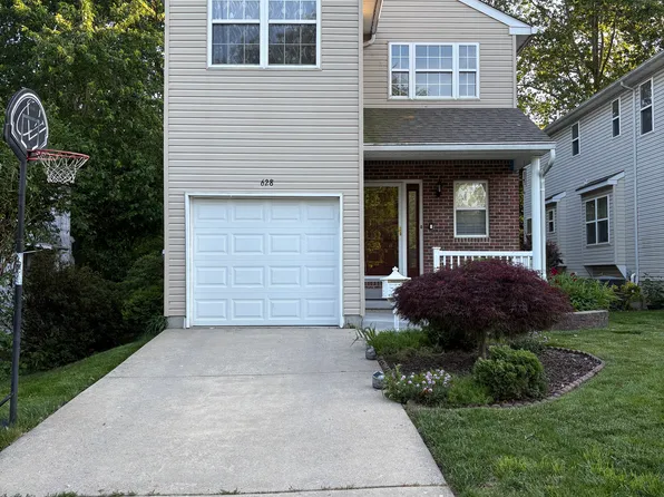 628 Maple Ave, Philadelphia, PA 19116