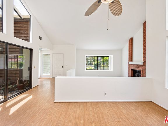 5th image of 28085 Croco Pl