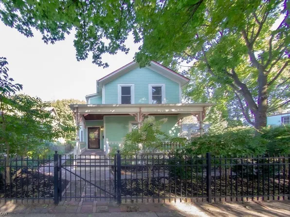 3914 Whitman Ave, Cleveland, OH 44113