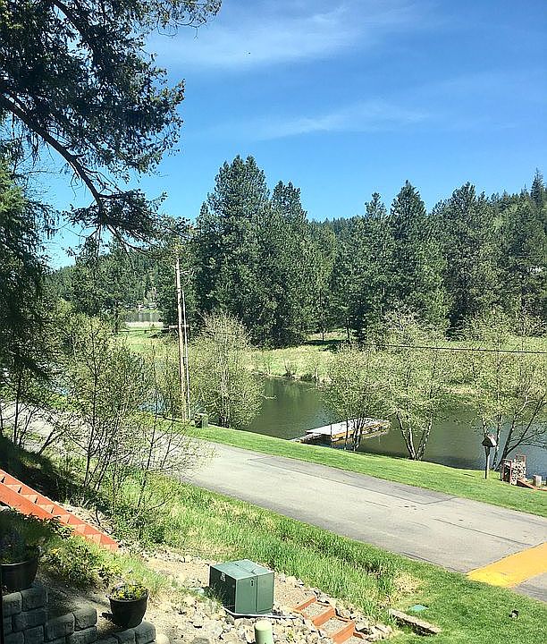 Living on the lake!