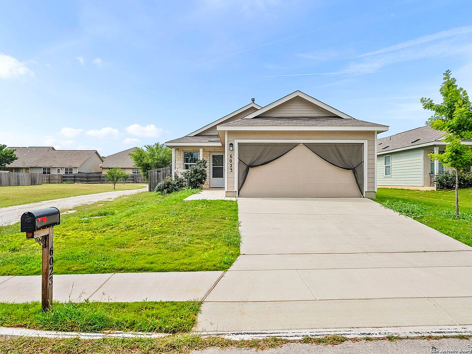 1st image of 6023 MIDCROWN DR